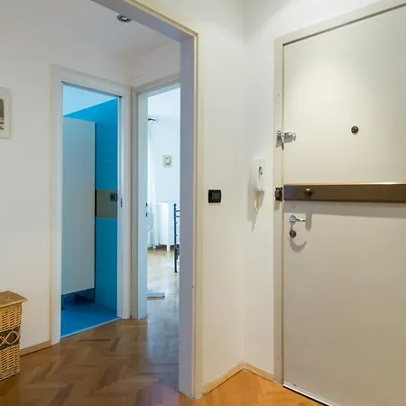 Trieste Buonarroti Seaview Apartment Apartment